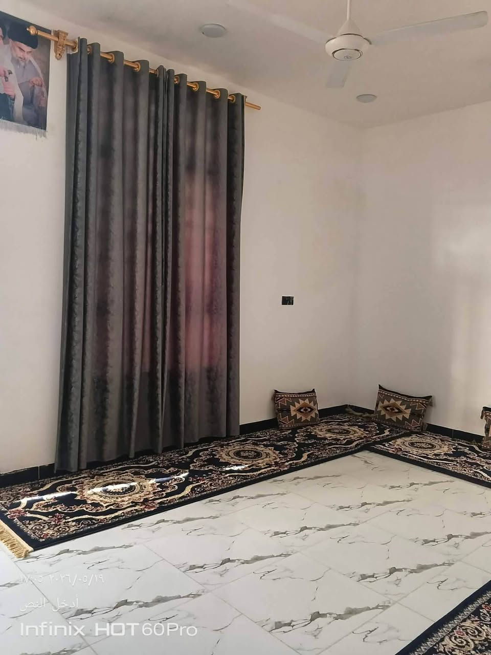 مشتمل 100مربع ركن ،الموقع شارع الكفاح،سعره 85
الاستفسار الاتصال علئ الرقم ***********
