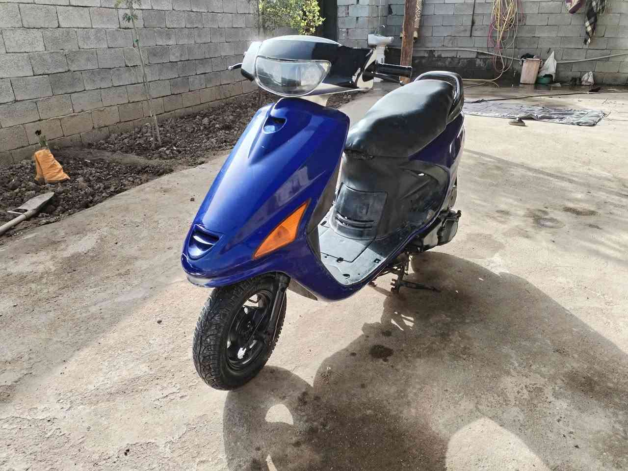 سلام عليكم فراشه للبيع دراجه نضيفه حيل كامله من كلشي كله شغاله سلف  مكينه ناعمه مكاني ميسان قلعت صالح ***********
