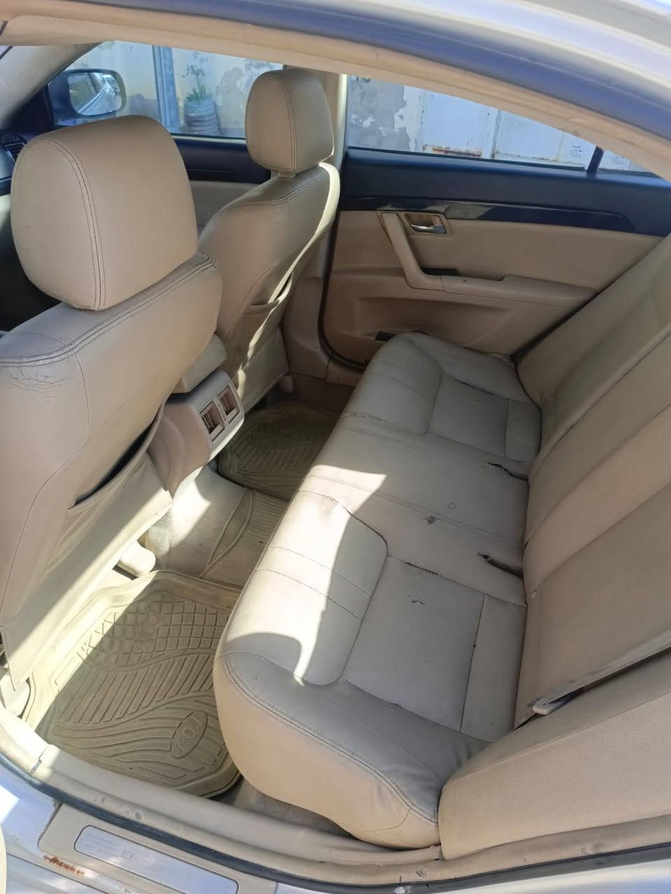 سلام عليكم خوان ام كراند الحجم الجبير سياره خير من الله حلوه ومقبوليه وجاهزه من كل نواحي مصبوغه عام أثر جراد رقم مثنه سنويه ال 28 المالك ابن خالتي يعني تريد تحويل تريد وكاله اني بل خدمه مكاني نجف حي الوفاء السعر 55 وبيه مجال الشراي فقط الي مو شراي 
ليخابر تره رمضان وتعبانين
***********
