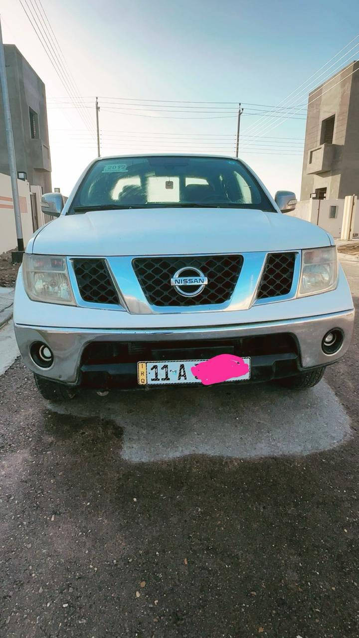 نيسان نيفارا 2012 
رقم انكليزي بغداد 
كير اوتماتيك
مكانها بغداد  السعر 110 
***********
