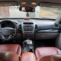 سورنتو ٢٠١٤ • ٤ سلندر • اثر حادث