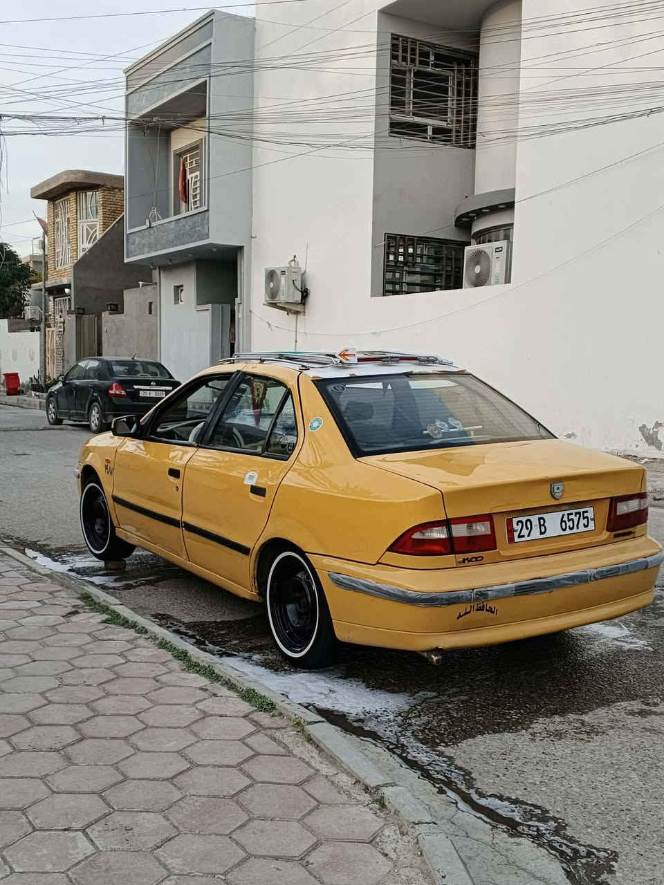 سمند 2011 كير ومحرك فول
تبريد شغال ثلج
صدر جديد  خلفي وامامي 
رقم نكليزي واسط ومكانه واسط قضاء الموفقيه 
السياره جاهزه وخير من الله
شرط المداور 
***********
