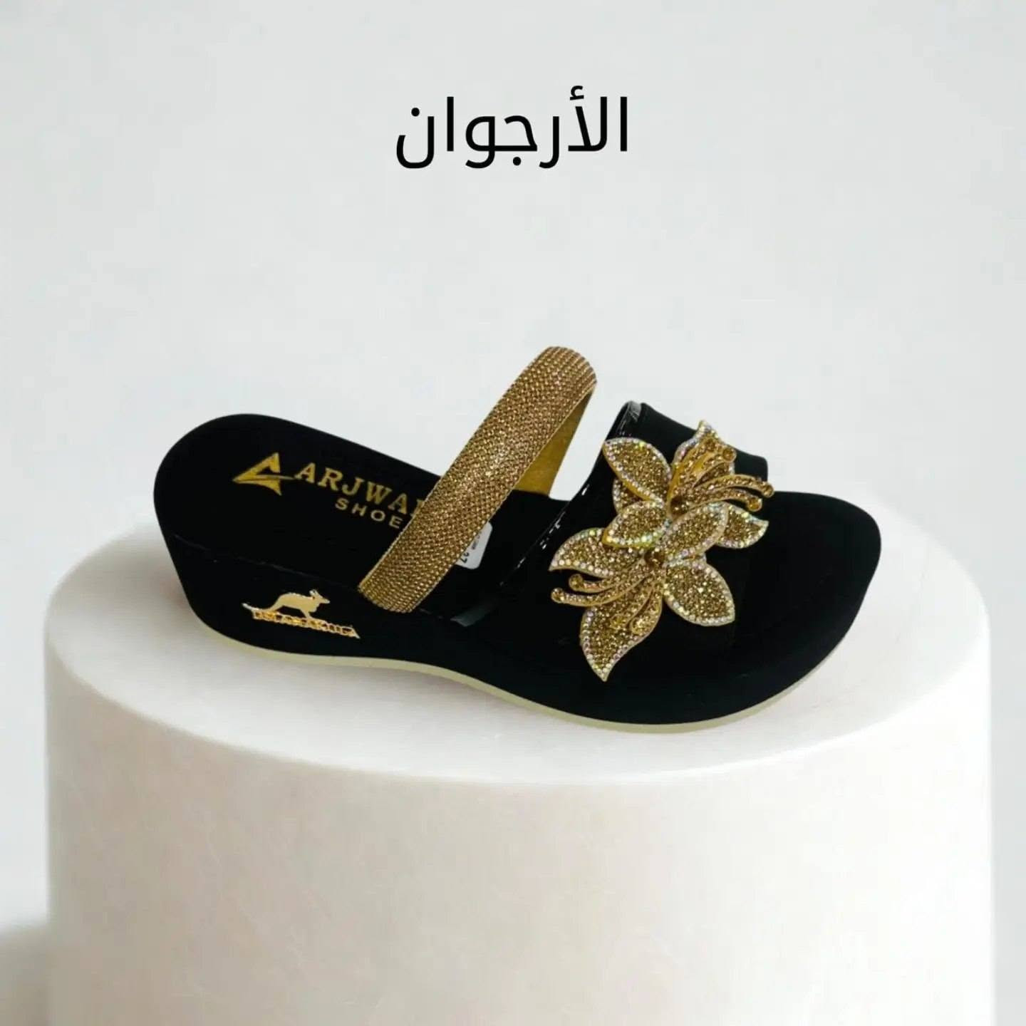 السلام عليكم سلبر الي صاير ترند توفر عدنه ويوجد توصيل محافظات تواصل معنا عل رقم ‏‪***********‬‏ عل واتساب وكلشي موجود وكعب ورياضي يتوفر
