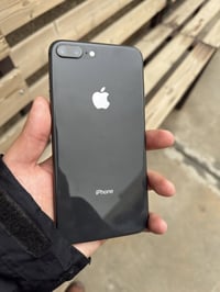 ايفون 8 بلس • 64 گيگا • ووتر بروف