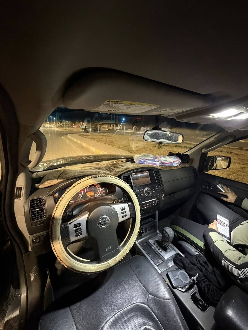 نيسان باتفندر
للبيع نقد فقط بسعر 115 ورقه وبيها مجال بسيط
السيارة مكفوله ، تحويل مباشر 
عنواني رمادي 5 كيلو الي يحب يشوفها 
***********
