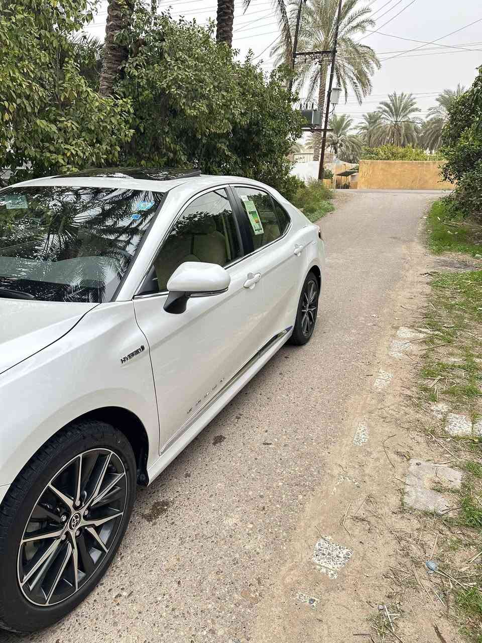 مكلف بالنشر ومن رخصه الادمن المحترم
كامري خليجي هايبرد  2024 فئة GLE 
فول مواصفات بصمة سلايد فتحة سقف 

ماشية 22 الف قابل للزيادة 

بدون ضرر بدون صبغ من الدعامية للدعامية 
 ملاحظة بسيطة مرفقة بالصور

المواصفات 
فتحة 
بصمة 
تحكم ستيرن جهتين 
سايد بريك دكمة 
نظام سبورت 
نظام ايكو 
نظام Apple CarPlay و اندروين اوتو 
شاحن موبايل لاسلكي
برده خلفيه كهرباء 
حساسات امامية + خلفية
مري شفط كهرباء 
اشاير بالمري 
قطعتين تبريد 
شاشة كبيرة
كامرة خلفية دوارة
مكينة 4 سلندر 2500
لايت زنون 
لد امامي 
بلوجكتور زنون 
ويل كب كروم 18
كشن كهرباء 
داخل بيجي 
اناره داخليه LED
مانع انزلاق
وبيها بعد مواصفات 
مكانها بغداد 

رقم صاحب السيارة:***********
