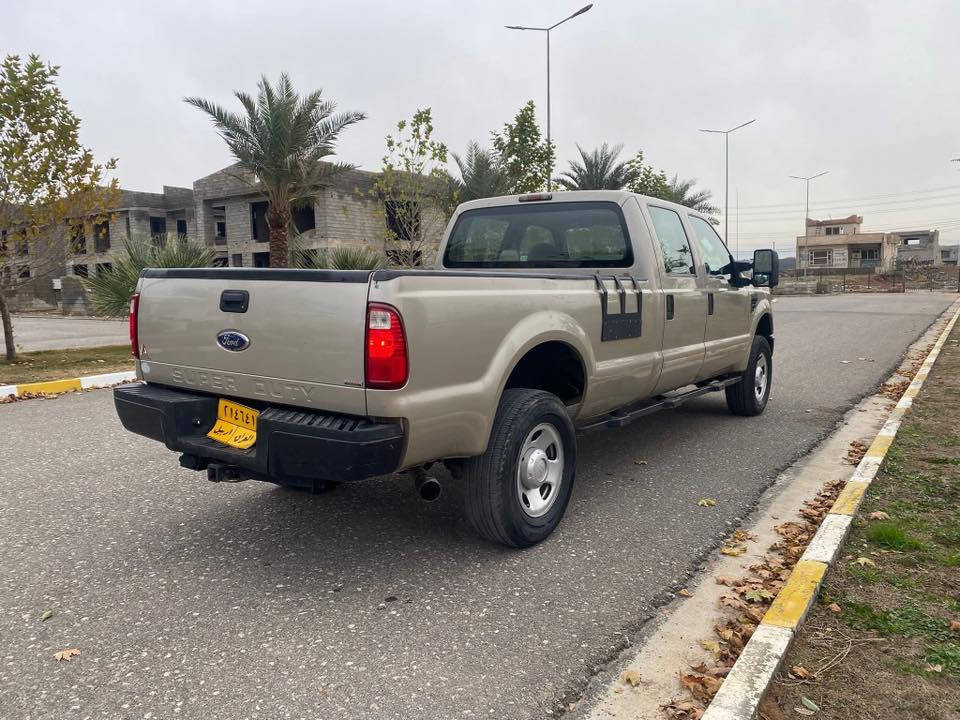 فورد f250 بنزين 8سلندر 2009 سيارة جديده 82الف كيلو ماشي بيه منضومة غاز 100ليتر 5كاميرة شاشة تاب 4ويل شغال تبريد تدفئة شرط سنوية مامنتهيي فحص و هزه جديد تحول نفس اليوم مكان السيارة اربيل 
خط + واتساب  ***********

