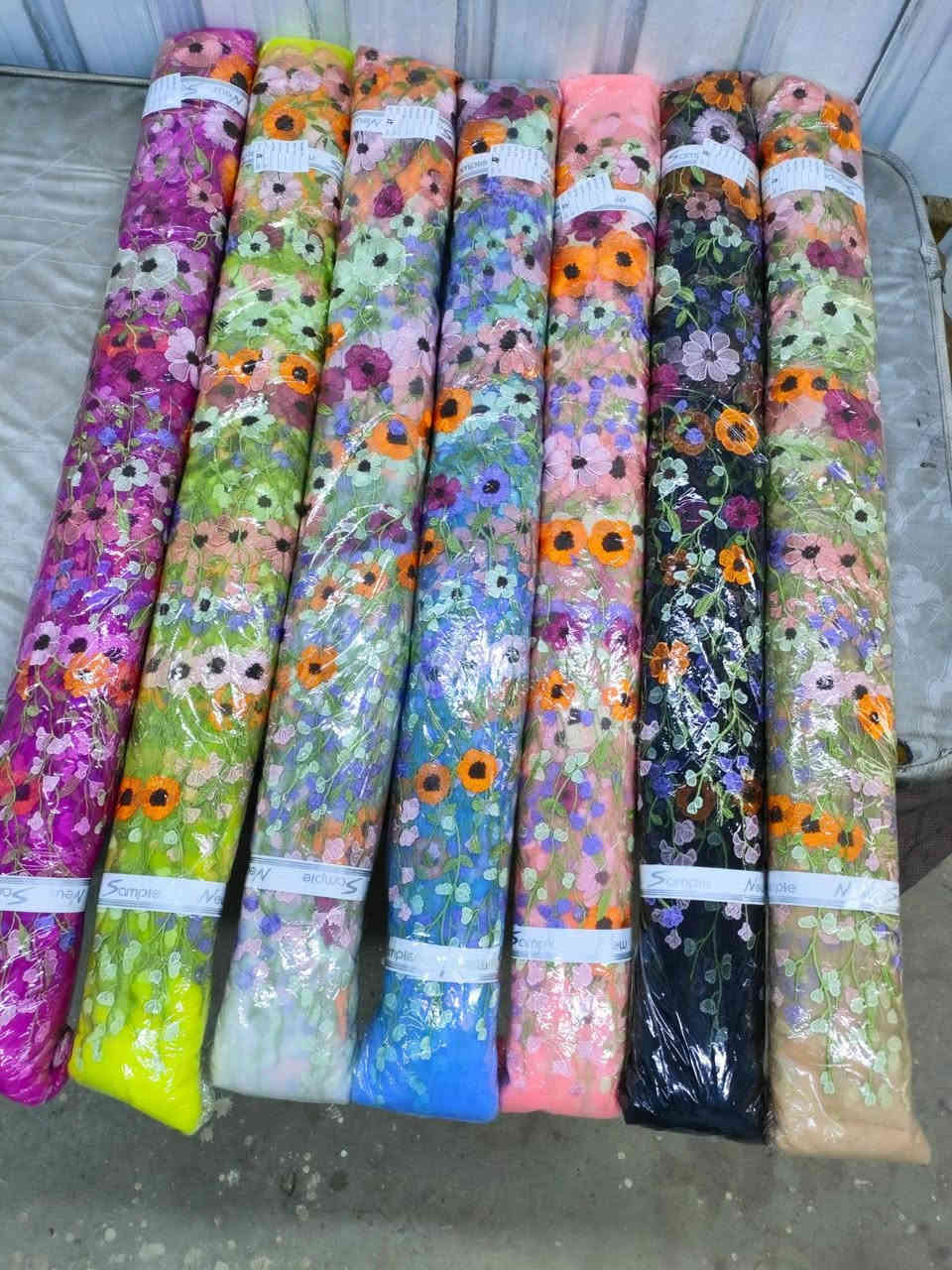 كيبور شهد الشمري // العنوان شورجه سوق المراديه 
واتساب ***********
