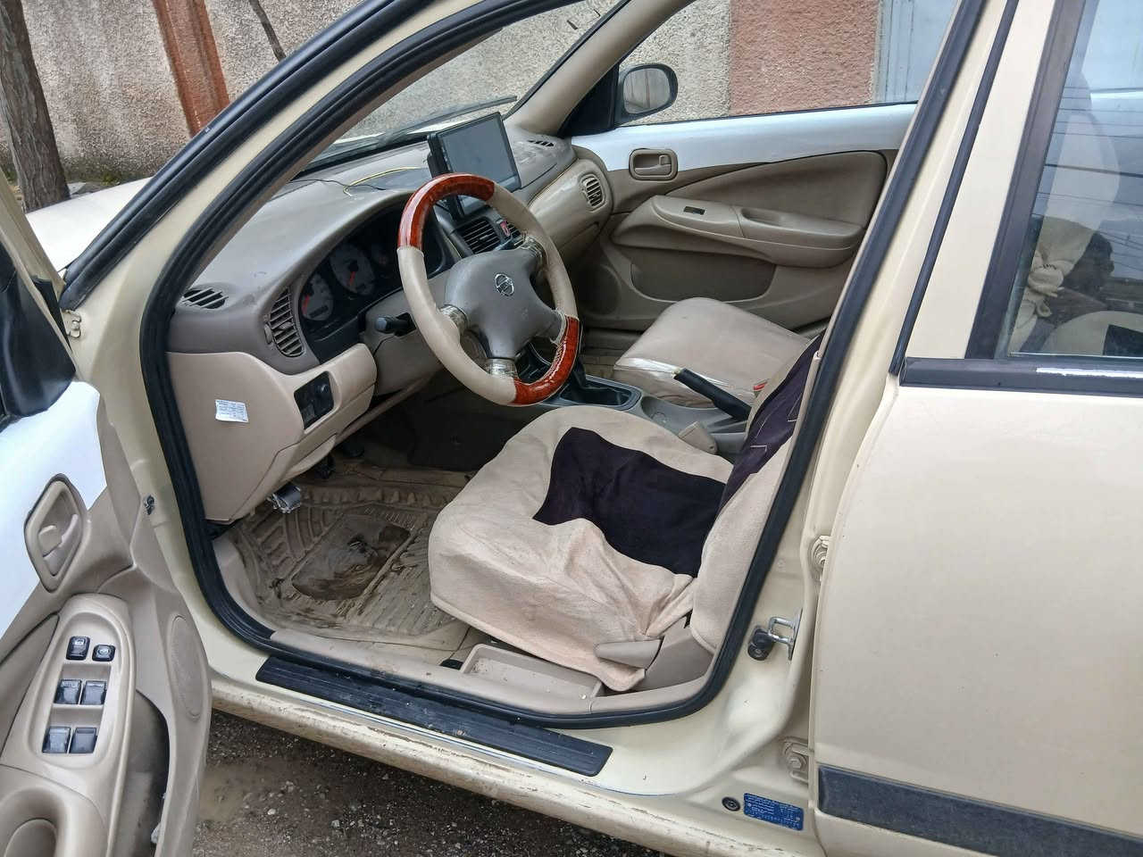 بۆنیت ودووپەڵەبۆیاخ 
دەعمی قورسی نیە تەنها قرچی هەیە.سنوی ولۆگۆی نوێیه
مەکینەوگێڕی لۆکە
تایەوپاتری نوێیە

***********☏
نرخ110$
شوێن:سلێمانی السليمانية, العراق
