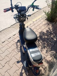 بايسكل شحن البيع مستعمل صارله شهرين رقمي ‏‪07802162536‬‏