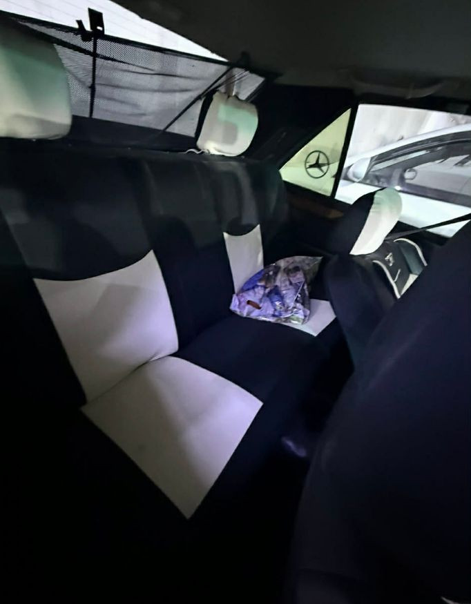 السلام عليكم ورحمه الله وبركاته 
ادمن انت هناااااا♥️
مارسدس
1990
صبغ عااام جماليه بدوووون ضربه
فتحه ( سلايد )
محرك 3000vvt
رقم اربيل الجديد
سنويه لحد 2030
گير محرك بشرررط
تبريد شغال وبشرط
صدر تايرااات كله بشرط 
غرفه جديده قواعد دبلات سليمه 
السعر 65 وبي مجال بسيط للشراي الجاد
مكانه ديالى خانقين
الخاص مفتوح
للاستفسار ***********
