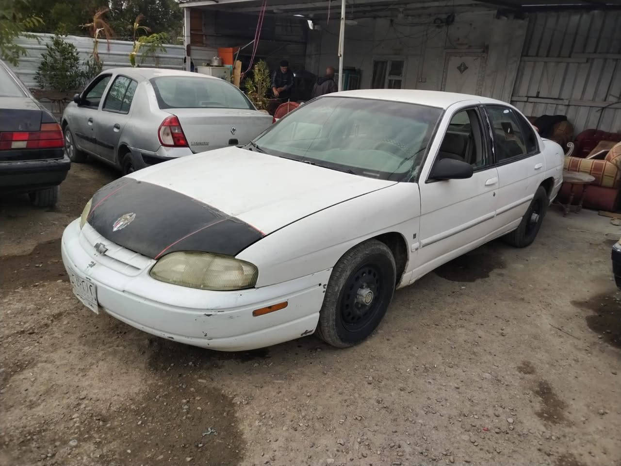 سلام عليكم الومينى كير ومكينه مكفولات بيع او مرواس رقم بغداد العنوان بغداد حي الجهاد *********** كورك***********
