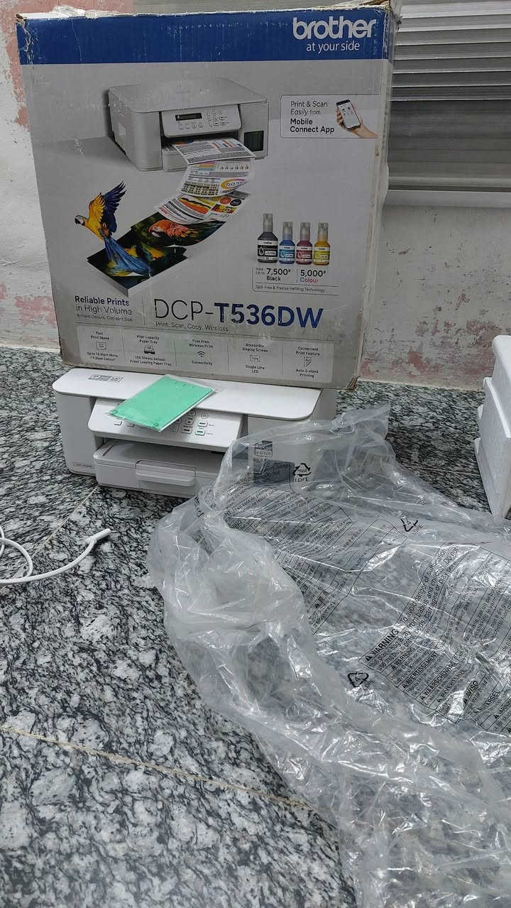 طابعه brother T536 نظيفه  رايدها 200وبيه مجال


**إذا كنت صاحب هذا الإعلان وتريد حذفه لأي سبب، رجاءا أرسل رسالة إلى الدعم الفني**