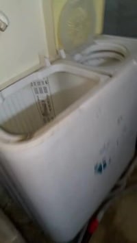 غسالة • شغالة • نضيفة