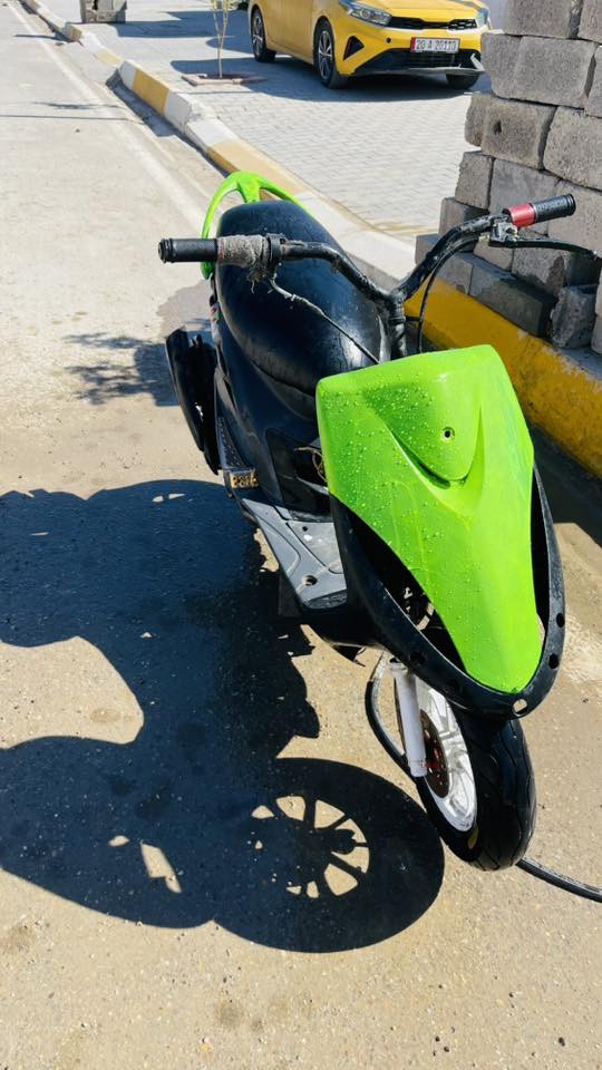 ماكس عدله بوشه 55 كلجات رياضي. وياله صلنصه fm.
سعر ٢٥٠ وبيها مجال ماكاني ديالى كنعان 
***********
