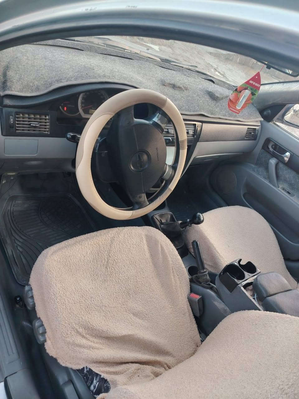 السلام عليكم
اوبتره 2004
شركه العامه
رقم بغداد
محرك كير كفاله
بيهه قطع صبغ
ومبدل جاملغ يسره
بدون دواخل
السعر ٥٧ وبيهه مجال
مكان سياره
ديالى كنعان
للاتصال ***********
***********
