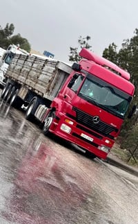 عربنه بودي تركي  للبيع أربع محاور طخم تاير  طول ثنعش وثمنين  توصل خاص ...