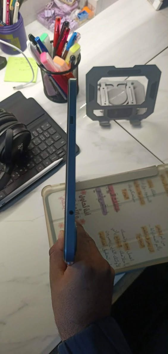 أيباد بلاك فيو ميكة 2 للبيع مستعمل قليل  بعدة جديد وبي ضمان الشركة 
ذاكرة 256 /عشوائية 8+8
كامل الملحقات كارتونة والضمان وكفر وماوس وكيبورت وكيبل شاحنة 
السعر 220وبي مجال قليل 
الاستفسار  خاص
مكاني بغداد


**إذا كنت صاحب هذا الإعلان وتريد حذفه لأي سبب، رجاءا أرسل رسالة إلى الدعم الفني**