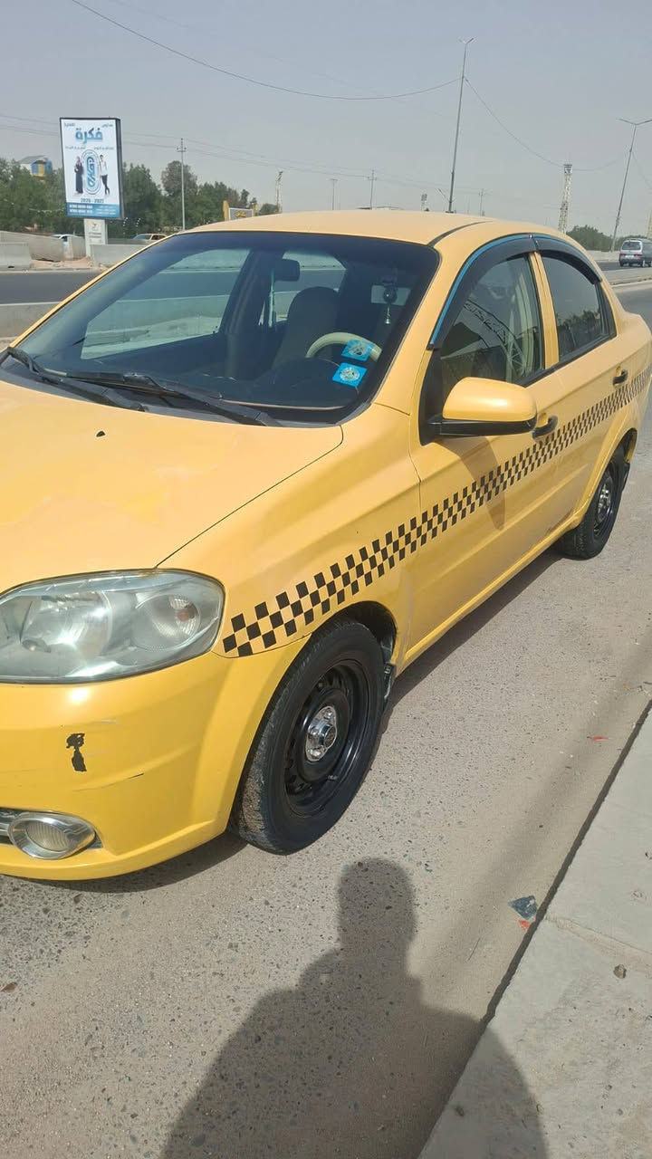 السلام عليكم افيو موديل 2011 خليجي مكفوله السياره محرك 1400 مفتوح، 
كير اوتماتيك مثل ما موجود بالصور 
رقم بصره مشروع وطني بسمي 
السعر 58 وبيها مجال


**إذا كنت صاحب هذا الإعلان وتريد حذفه لأي سبب، رجاءا أرسل رسالة إلى الدعم الفني**