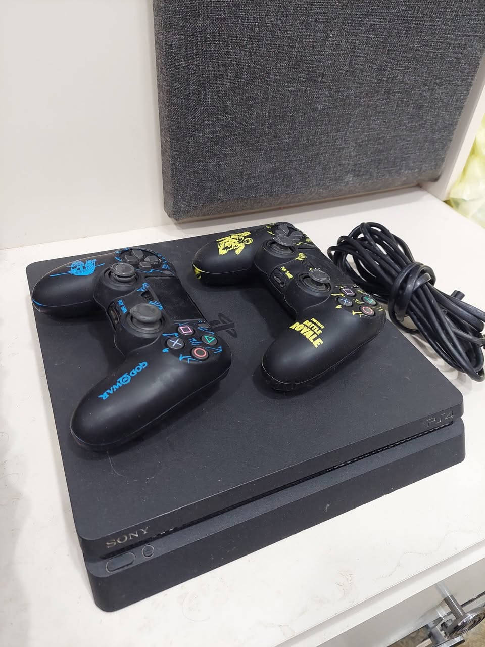 سلم مهكر ٢٦٠ وبي مجال الف كيكة


**إذا كنت صاحب هذا الإعلان وتريد حذفه لأي سبب، رجاءا أرسل رسالة إلى الدعم الفني**