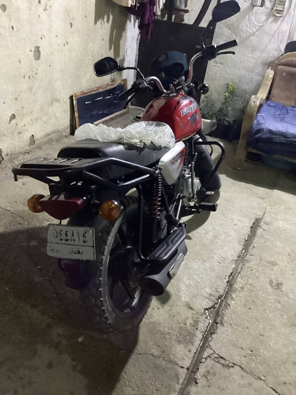 بوكسر 22 رقم بغداد بسمي دراجة جديده وبلادية ***********
