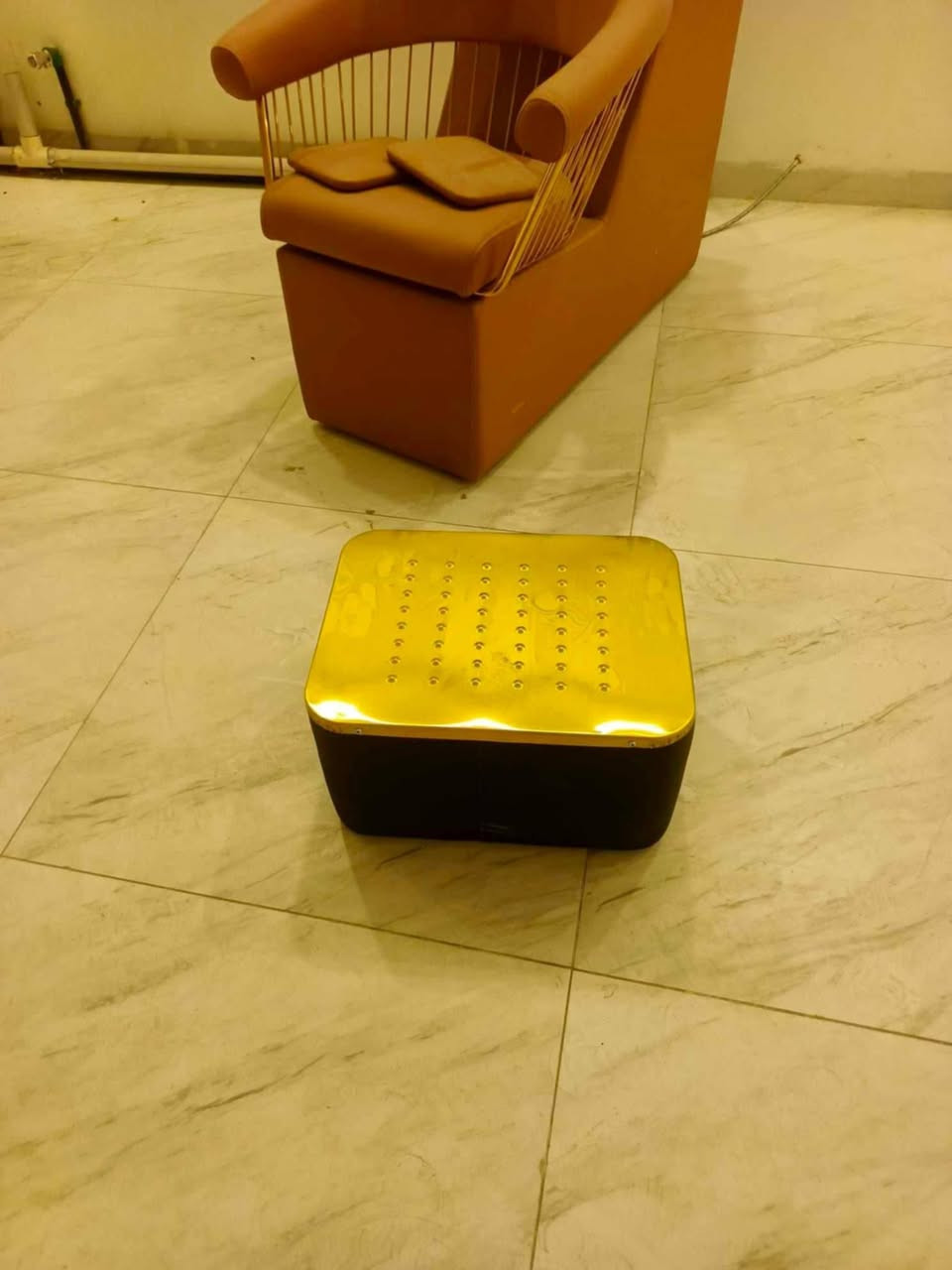 اغراض صالون غير مستخدمه ثلاث كراسي لغسل الشعر وباقي الغراض سعر 825 بيها مجال بسيط اربيل باداوة


**إذا كنت صاحب هذا الإعلان وتريد حذفه لأي سبب، رجاءا أرسل رسالة إلى الدعم الفني**