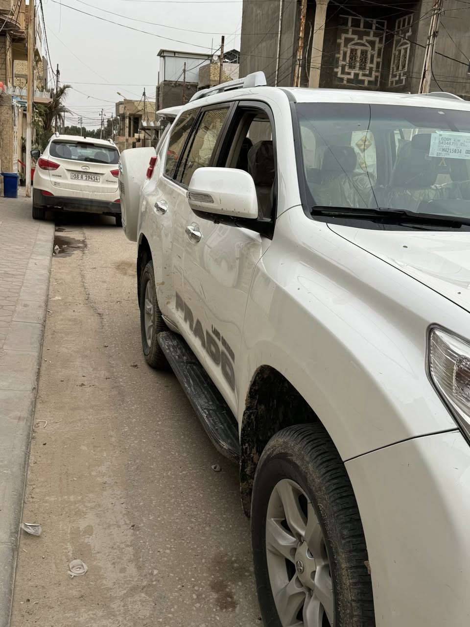 سلام عليكم برادو ٢٠١٣سياره جديده كلش  كارتون فول مواصفات واحد على واحد 6vسياره ماشيه ١٤٠سياره بسمي عارضها ٢٩٠بيها مجال بسيط اذا مراوس بيكب فور ويل او جكسارا تواصل وياي على رقم واتساب او خط ***********
