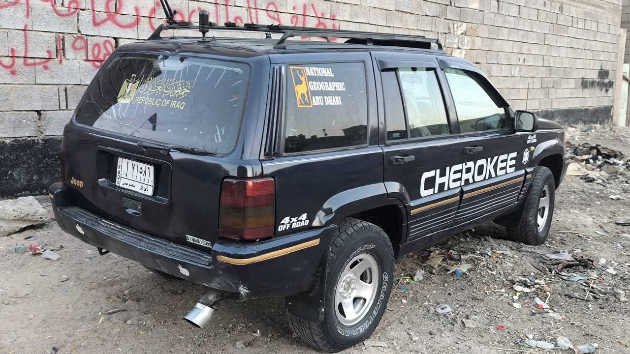السلام عليكم شباب جيب شيروكي مديل 94 عنون بصره شط العرب سياره محور 3000 مكينه وگير بشرط سلف وباور جدد  رقم ذيقار مشروع وطني سنويه 28 رقم ***********
