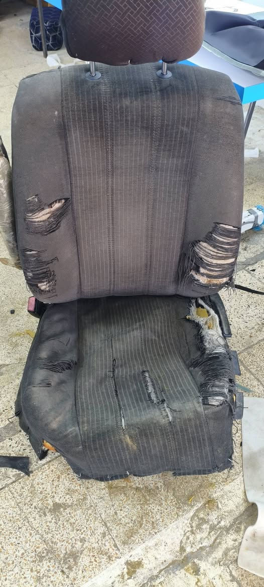 تم فصال كشنات وابواب وسقف سيارة BMW .
لون اسود كارتير .
واللون البيج فصال شركة .
العنوان موصل حي عدن.


**إذا كنت صاحب هذا الإعلان وتريد حذفه لأي سبب، رجاءا أرسل رسالة إلى الدعم الفني**