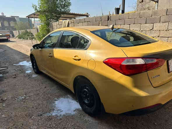 السلام عليكم كيا فورتي 2014 امريكي للبيع سونار الضرر موجود السعر 100 شده وبيه مجال للاستفسار *********** ابو حسين
