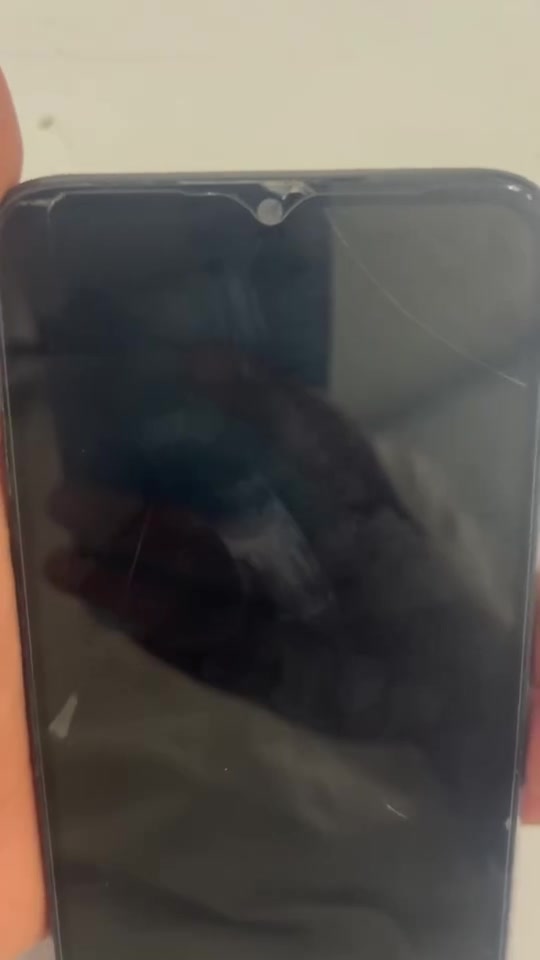 هونر x6a
ذاكره 128
جهاز بلادي ممفتوح

ضربه بل كلاس ما مأثره بشي

الكامره الاماميه بيه غواش شوي

بطاريه 5200

للبيع أو مراوس بأيفون إكس ماكس حتلو مبدل شاشه وبطارية


**إذا كنت صاحب هذا الإعلان وتريد حذفه لأي سبب، رجاءا أرسل رسالة إلى الدعم الفني**