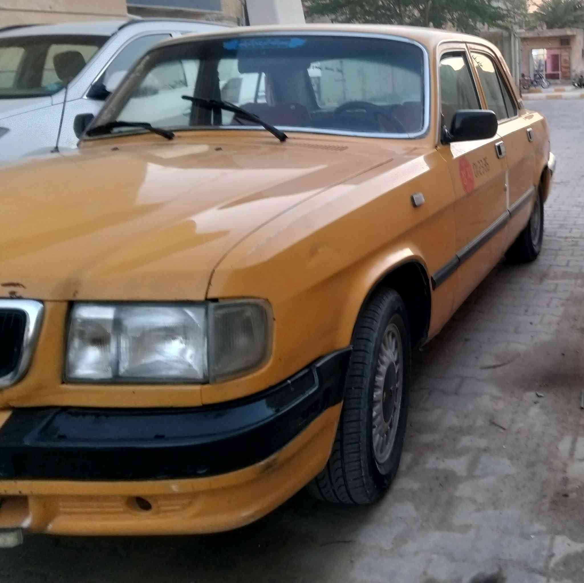 فولكه للبيع امحوره كله سيدان مكينه وكير شرط الفصح 2500 وكال عامه لايتات ارنب العنوان سوق الشيوخ ***********
