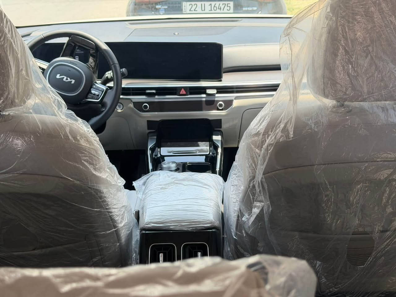 سورنتو موديل
٢٠٢٥
ماشيه ١٧ الف 
قطره صبغ مابيه ولا بارد
كفاله عامه رقم اربيل 
سيارة كلين حيل نظيفه 
مكان سيارة 
كركوك 
***********
