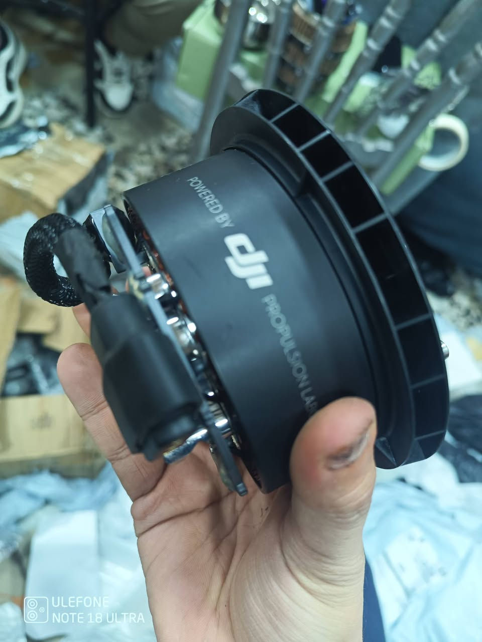 متوفر 
ماطور درون dji  عدد ٣ مع ملحقاته كامل
السعر ٣٠٠$  
متوفر توصيل


**إذا كنت صاحب هذا الإعلان وتريد حذفه لأي سبب، رجاءا أرسل رسالة إلى الدعم الفني**