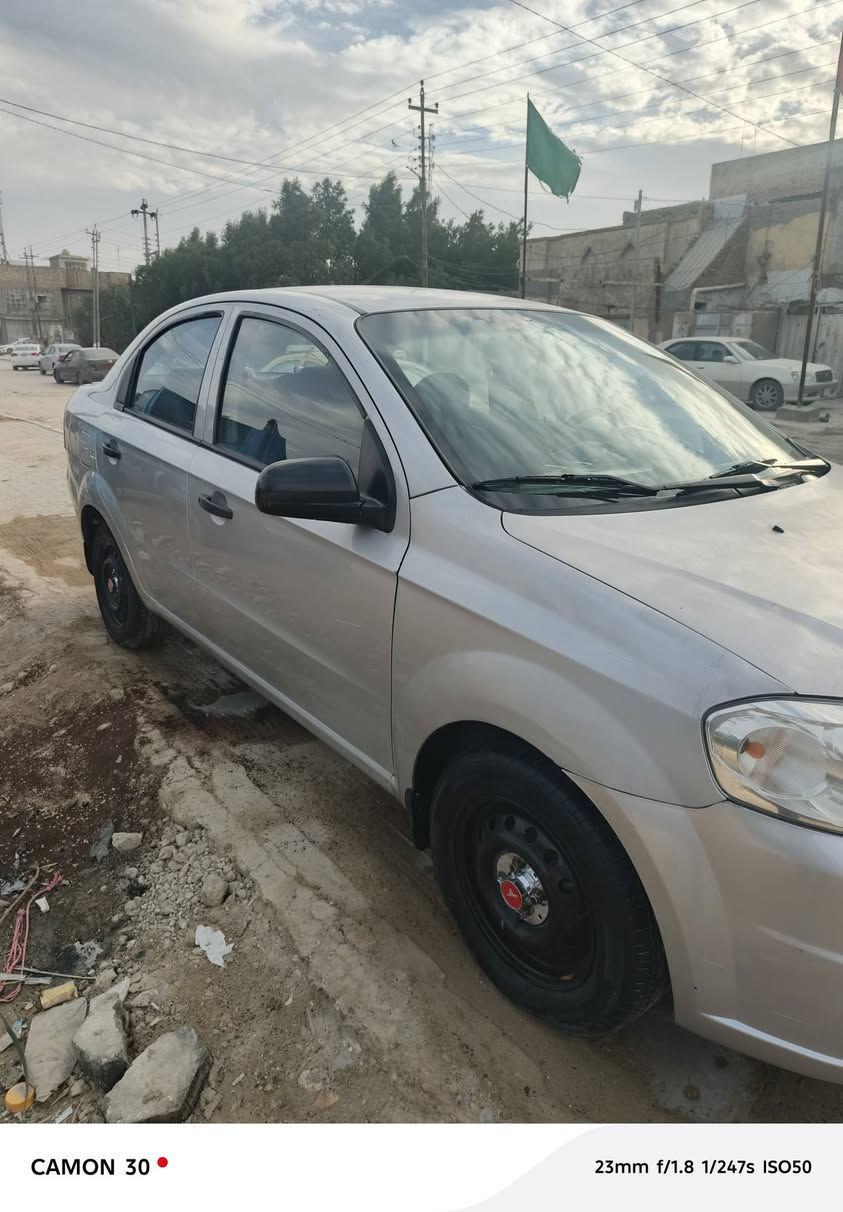 افيو موديل ٢٠٠٧خليجي
رقم نجف دولي سنويه إلى ٢٠٣٠
سياره بيه صبغات ابيع احزام 
مابيه ضربه قويه 
محرك مسكر إستوني شاده
مكانه نجف حي الانصار
***********
سعرها ٤٧بيه مجال
