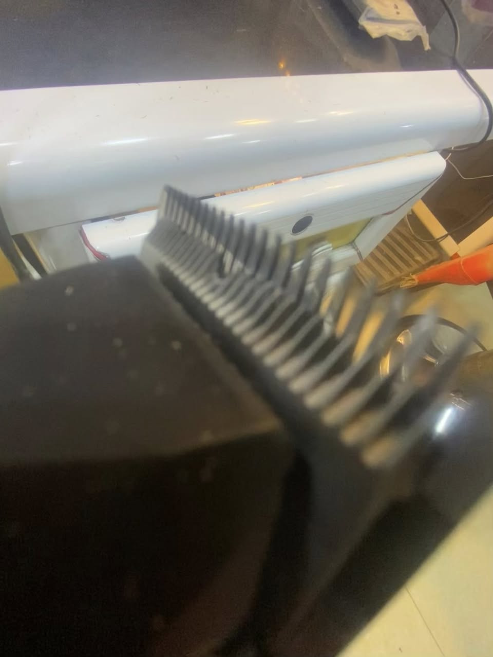 مكينة حلاقة JRLوشم نضيفة عدة ضربة الموس لي واضحة ملحقات كاملة السعر 75قفل مكاني بغداد


**إذا كنت صاحب هذا الإعلان وتريد حذفه لأي سبب، رجاءا أرسل رسالة إلى الدعم الفني**