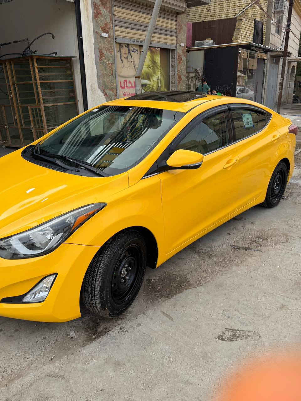 السلام عليكم النترا 2016 وارد امريكي فول مواصفات حادث خفيف خشم البنيد نفسه راجع شواصي لغود كفاله ليبل واحد السياره بدون تبديل تخم تاير جديد حداديه جديده مشط جديد كير مكينه خير من الله جاهزه السياره للاخير للشارع بسمي تحويل ثاني يوم 

السعر 110مكاني بغداد المشتل 
***********
