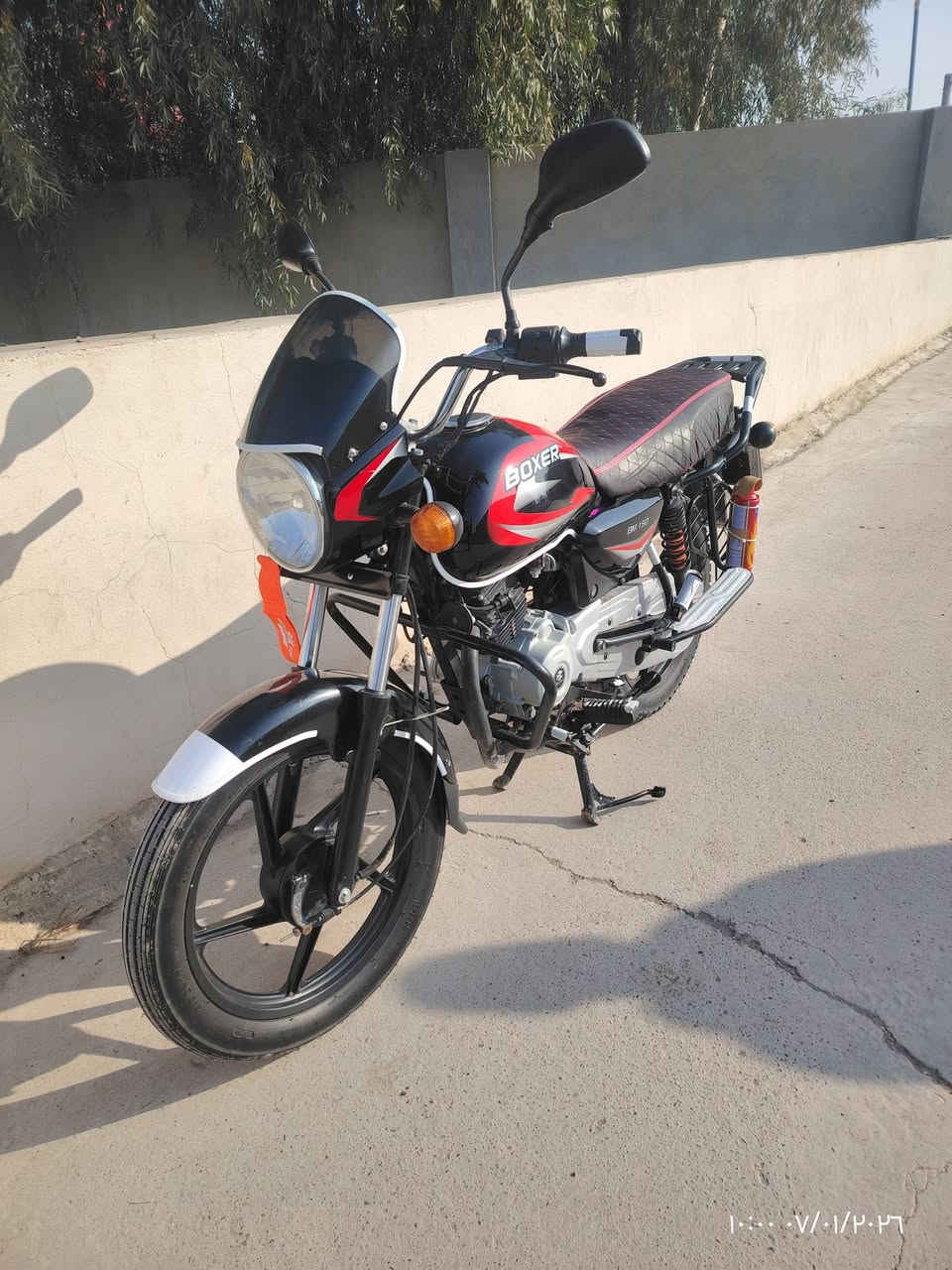 دراجه بوكسر ٢٣ مكينه بلاد ممفتوحه مرقم انكليزي تحويل ثاني يوم مكان الدراجه ديالى تقاطع القدس السعر مليونين و٤٠٠ بيها مجال بيع مستعجل.. للتواصل /***********
