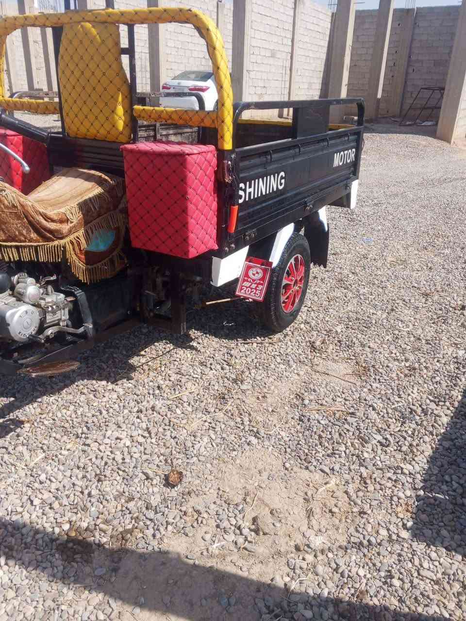 السلام عليكم
ستوته للبيع موديل 2021 
مكفول الرقم ***********
