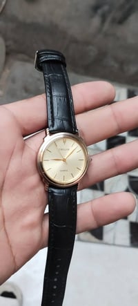 ساعة أصلية • مكينة ياباني • سير جلد أصلي