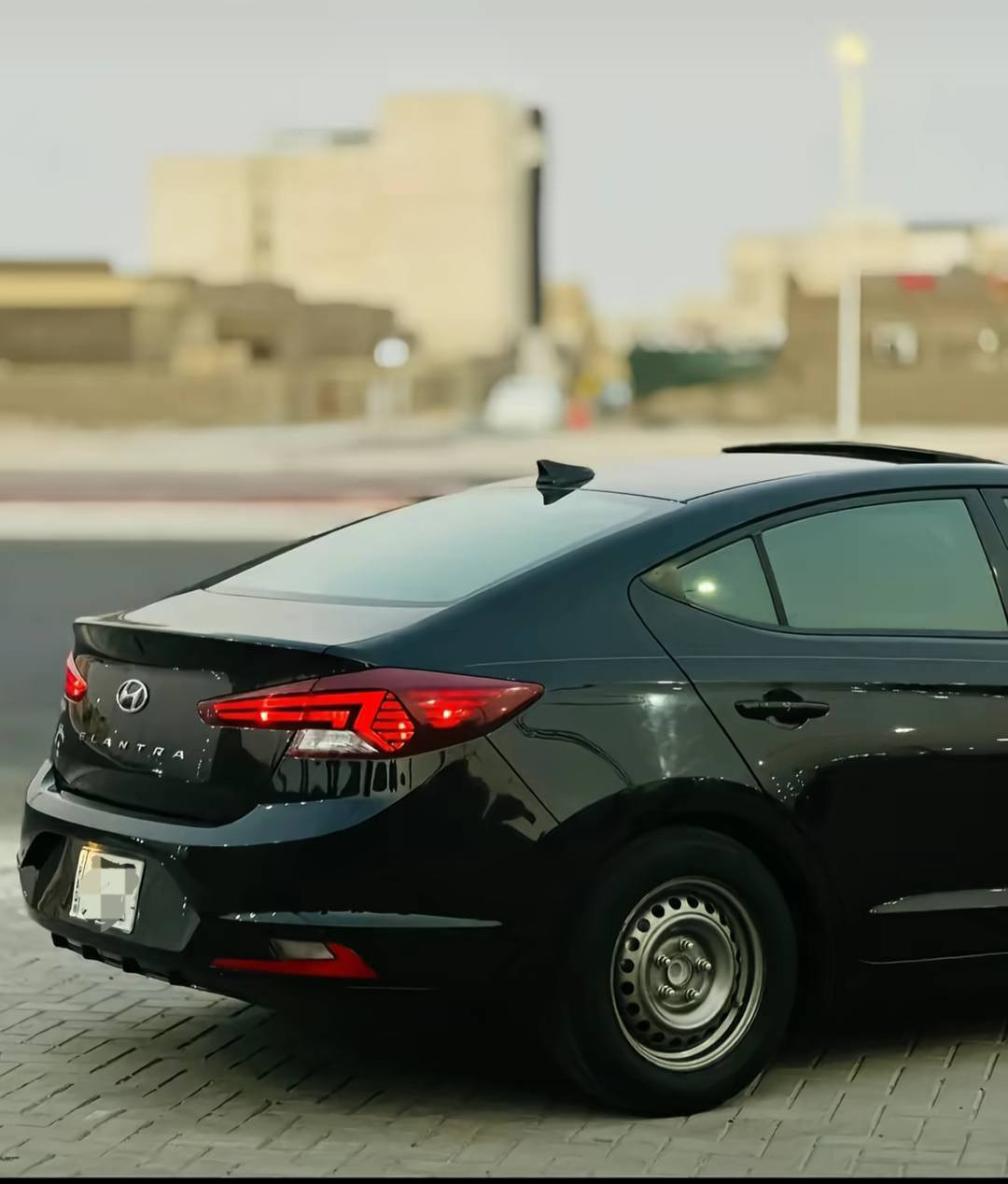 السلام عليكم مكلف بنشر 
النترا مديل 2019 

وارد امريكي داخلة كلين تايتل

فول مواصفات للاخير

فتحة

تدفأة بلكشنات

حساسات

رادار

تثبيت مسار

4 وضعيات قيادة

شاشة جبيرة

ابل كاربلي

مثبت سرعة

بصمة

بصمة ابواب

صندوك ذكي

مكينة 2000 دوش

كير في

کشافات بلدعامية

منضومة زينون

وبعد بيهة هواي مواصفات 
اتصل فقط: ***********
