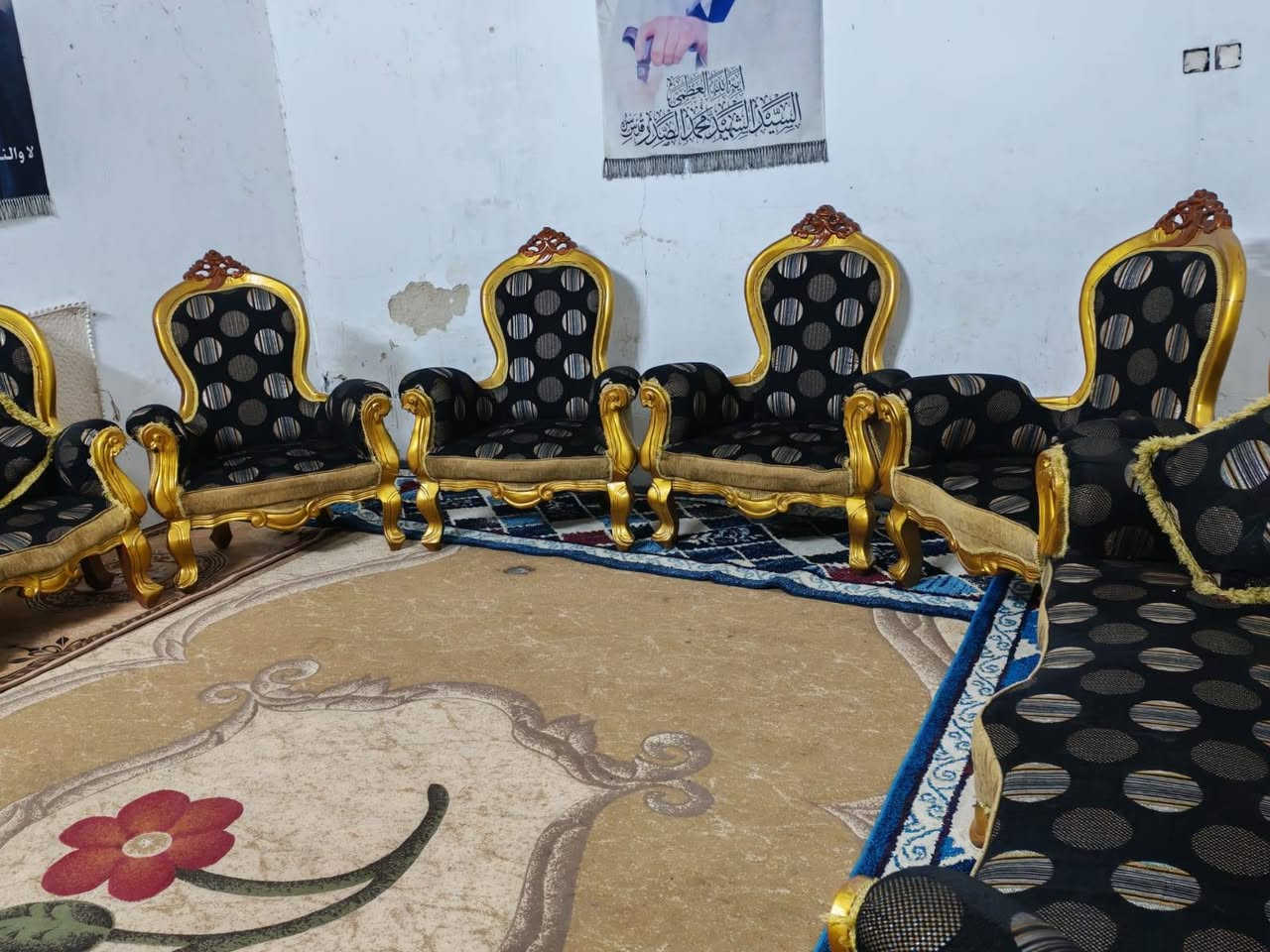 تخم زان مصري 10 مقاعد اخو جديد نضيف حيل مابي اي ضرر سعره 375 وبي مجال مكاني كربلاء حي العامل يوجد توصيل *********** يوجد واتساب
