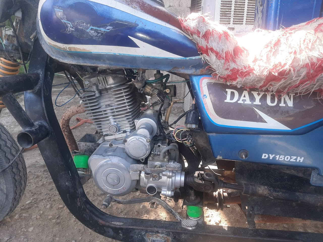 سلام عليكم ستوته للبيع مديل 18 مكفوله وكرهبائيات شغاله
سعر 750 وبيها مجال قليل  العنوان واسط  الزبيديه قريه ام سنيم للأتصال ***********
