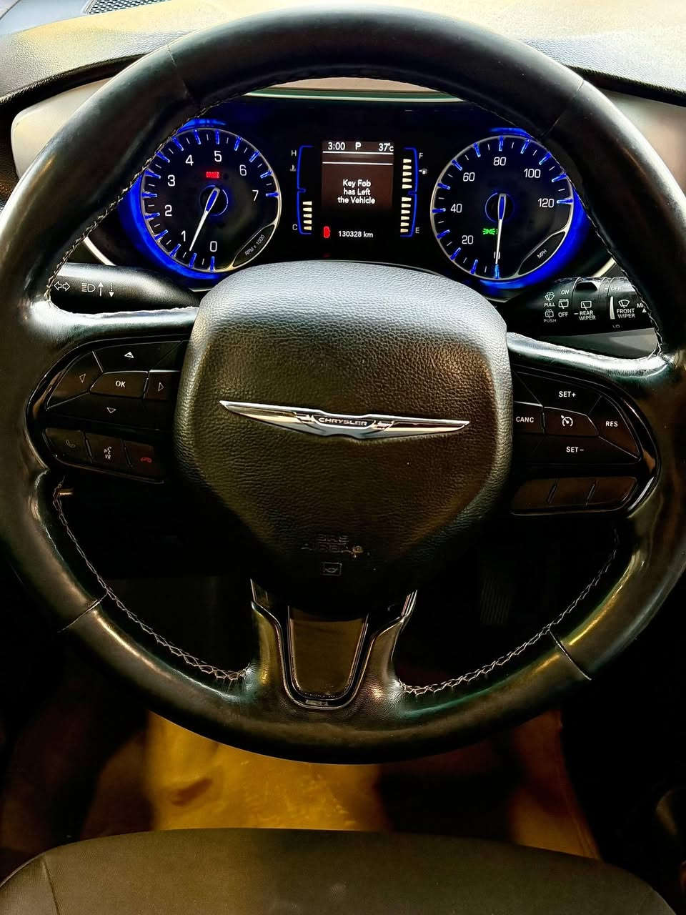 سلام عليكم 
باسفيكا ٢٠١٩
السعر ١٤٥ ورقة
ماشية 139000Km
الفئة S
السيارة وارد حادث أمريكا قطعتين وبالعراق صار دحجات بالسيارة ثلاث قطع( وحالوب قمارة وبنيد).يعني المجموع خمس قطع وقطعتين حالوب.
السيارة مكينة وكير  وإطارات ممتازة .كهربائيات السيارة جيدة.
الحدادية يعني ٥٠ بالمية.تبريد جيد جدا.
السيارة رقم نجف والمالك نجف.صور الحادث والسونار مرفقة .
للتواصل ***********
