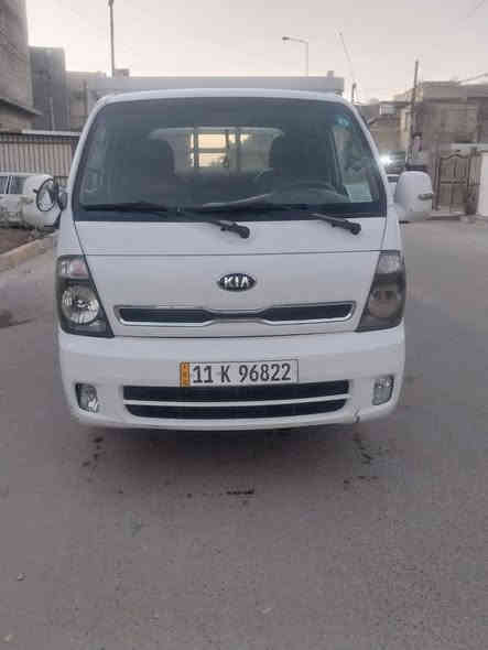 يالله سلام عليكم للبيع كيه نثيه موديل 2018 رقم بغداد دولي بسمي تحويل مباشر مكان السياره بغداد للاستفسار ***********
