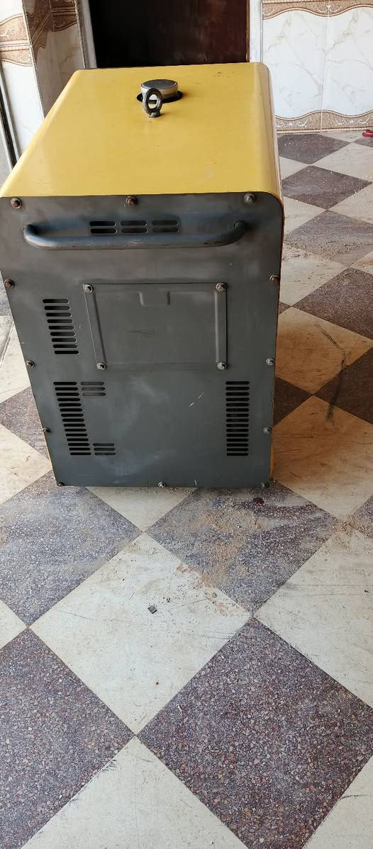 سلام لي خصوا ڨروبات كاين من 5كفيا حتى 19كفيا سلعة وسومة المهتم يتصل 0771272665//0797431630


**إذا كنت صاحب هذا الإعلان وتريد حذفه لأي سبب، رجاءا أرسل رسالة إلى الدعم الفني**