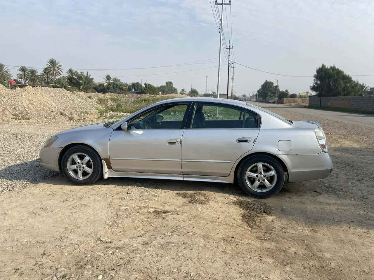 للبيع نيسان ٢٠٠٥ بسمي سنويه منافذه هزه جديد شرط التحويل تخم تاير جواهه قبل شهر شاده مصبوغه عام اثر جراد يرادلهه صبغ دعاميت وملاحضات بالصبغ وارد امريكي مكينه بيهه صرف بس شرط النعومه والنشاط معدل فول صدر جديد كهربائيات كلهه شغاله بس الكيلو متر ميشتغل والسكن ميشتغ تدفه تبريد شغال مكاني ديالى شهربان سعرهه ٥٧ وبيهه مجال للطيبين والشرايه واني بخدمتكم ***********
