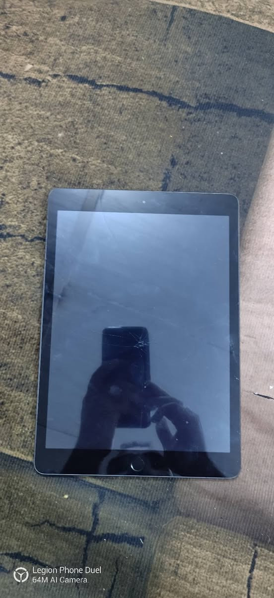 ايباد 9 ذاكره 64 بالكلاسه ومبدله سابقا سعر 150 التفاصيل والاستفسار اتصل اذا تريد واتساب موجود ***********
