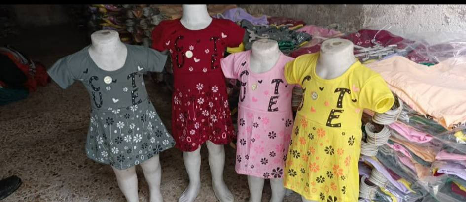 صيف سنة 2026
فستان بناتي الخامة سينغل 
درجة اولى 
امبلاج تعلوقة 
دستة 12 قطعة للكمية حصرررا سعر 🔥🔥🔥
المعمل سوريا حلب شحن لكافة المحافظات والدول 
للتواصل واتس آب داخل وخارج سوريا 
00963941523379


**إذا كنت صاحب هذا الإعلان وتريد حذفه لأي سبب، رجاءا أرسل رسالة إلى الدعم الفني**