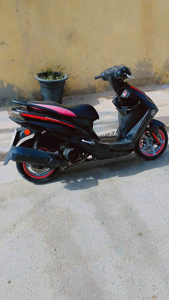 سلام عليكم  .
دراجه شمعه ياباني قبق نفخ نكره سلف   2018دراجه نعمه شلعه ومعدل خير من الله  سعر 1.400 وبيها مجال حك الجيه ***********
